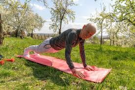 尼克斯终结16连败，兰德尔40+15带队取胜